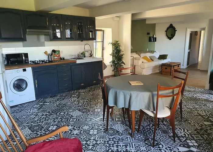 Holiday home La Chinerie Bellenaves